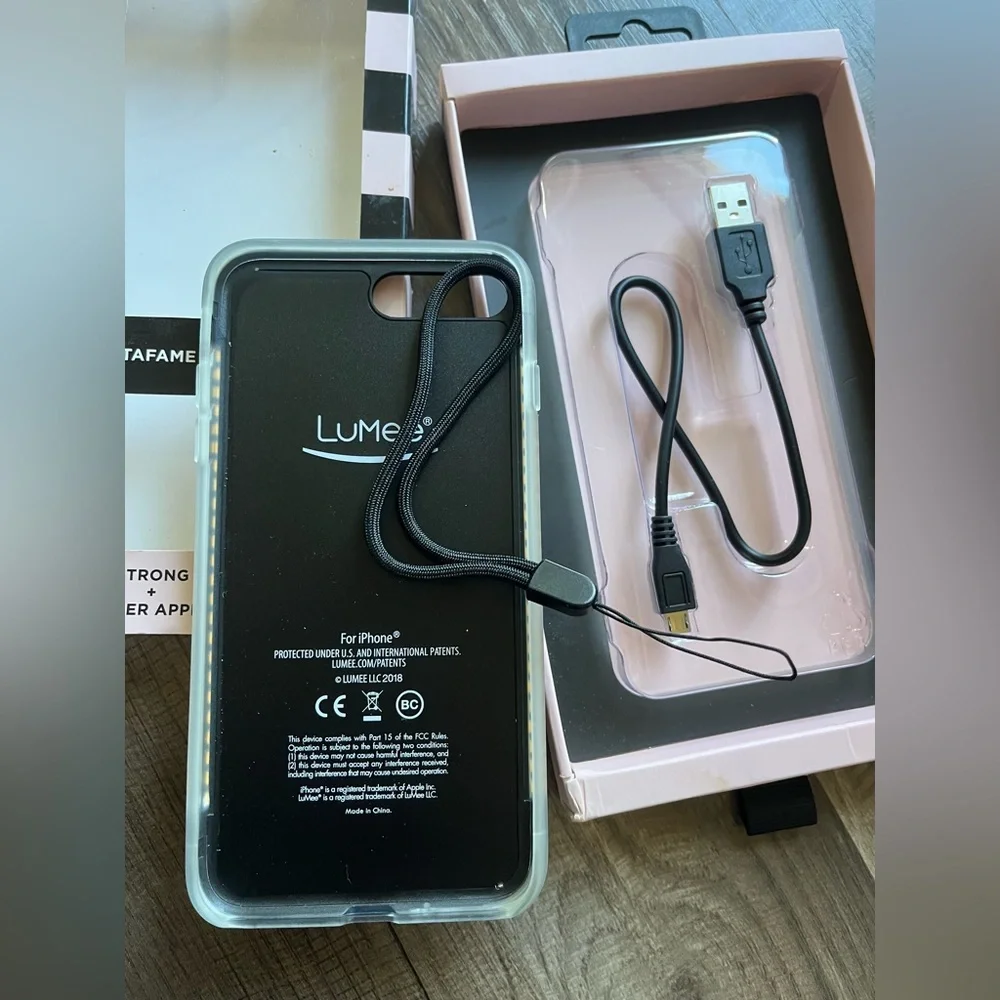 Lumee Pro Instafame Lighted Case IPhone 6, 7, 8 Plus